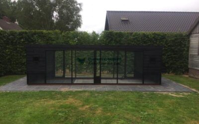 Kippenhok hoog afmetingen circa 600 x 150 x 180 cm